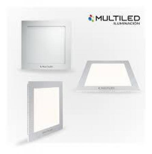 MULTILED LUMINARIA LED APLICAR 12W CUADRADA LUZ DIA