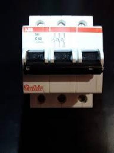 ABB TUBIO INTERRUPTOR TERMICO TRIPOLAR 10A