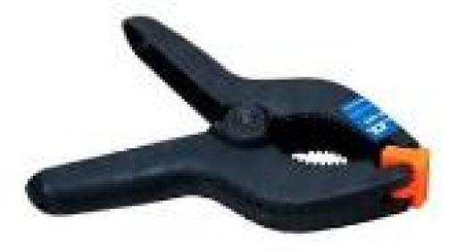 KLD PINZA BROCHE PLASTICO GRANDE 6