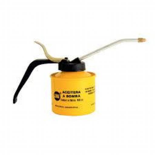 LLUSA ACEITERA METAL 400CC PICO RIGIDO