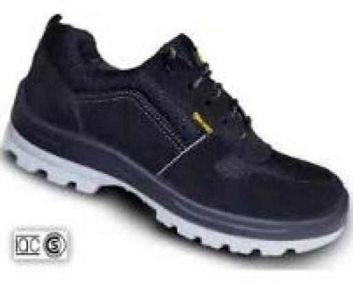 GX 106 T43 ZAPATILLA NEGRA SEGURIDAD C/PUNT. A. 