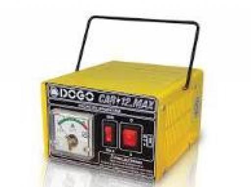DOGO CARGADOR CAR 12 MAX DE BATERIA (12 V)