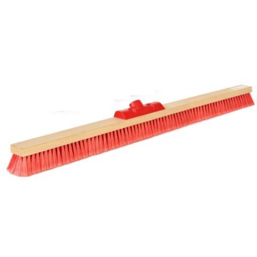 ESCOBILLON BARRENDERO MADERA CERDAS PLASTICAS 50CM