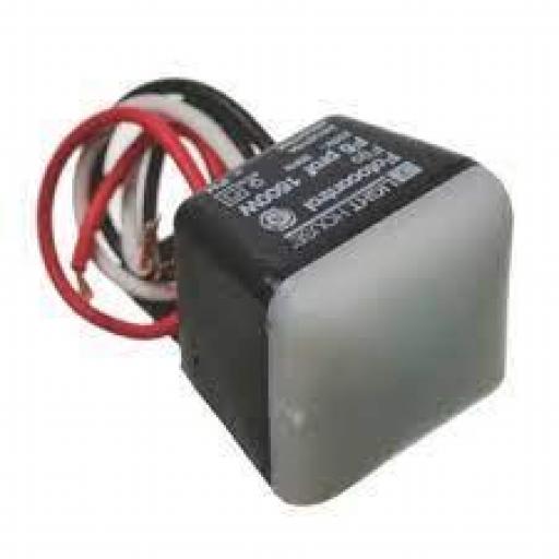 FOTOCONTROLADOR FIJO 3 CABLES 1500W